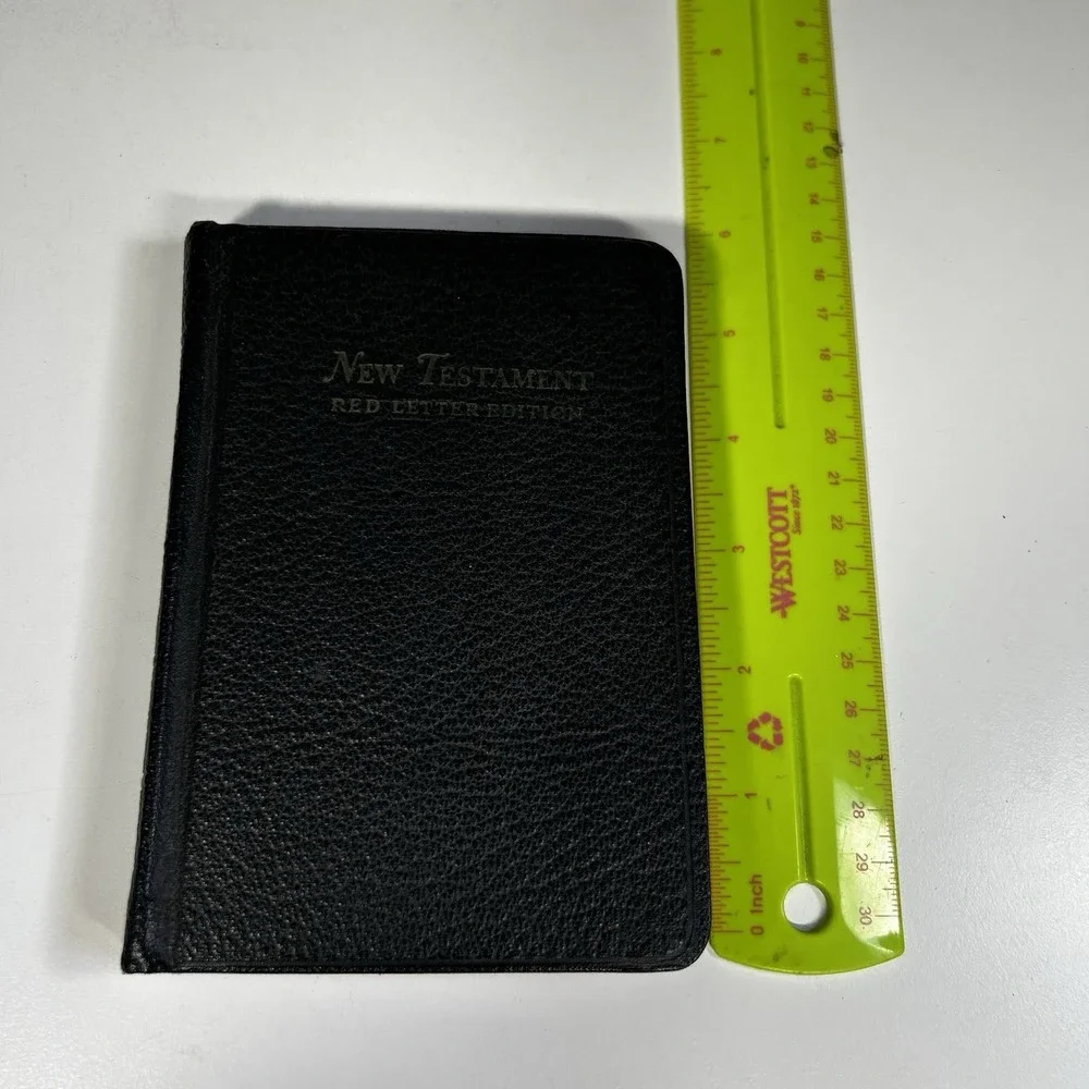 1950's New Testament Red Letter Edition Black Leather Pocket Bible Vintage